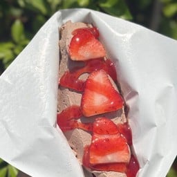 แซนโดะไส้ครีมช๊อคโกแลต & สตอเบอรี่