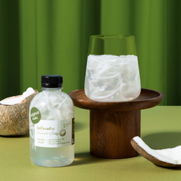 วุ้นน้ำมะพร้าว