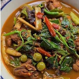 แกงแค ไก่ / หมู