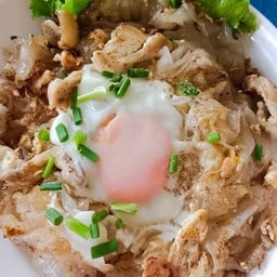 โก๋มุก ก๋วยเตี๋ยวต้มยำสุโขทัย คั่วไก่ สูตรโบราณ ปทุมธานี