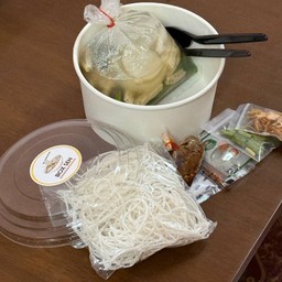 ก๋วยจั๊บ แยกเส้นสดไปต้มเองค่ะ