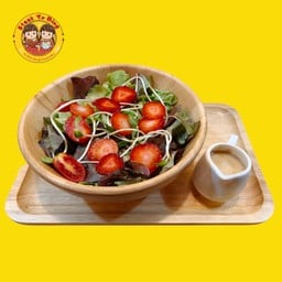 สลัดสตรอว์เบอร์รี่