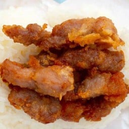 อารี ข้าวเหนียวห่อ