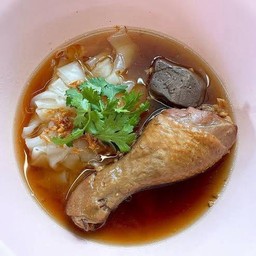 ก๋วยเตี๋ยว น่องไก่ อย่างเดียว