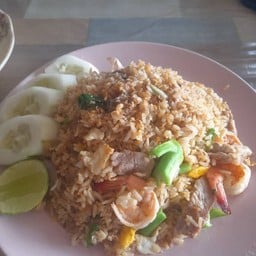 ส้มตำ ปลาทอด
