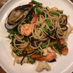 สปาเก็ตตีขี้เมาทะเล