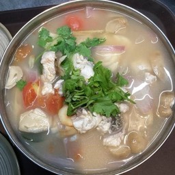 ต้มยำเนื้อปลากะพงน้ำใส