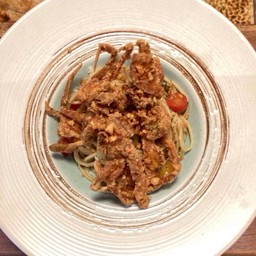 สปาเก็ตตี้ปูนิ่มกระเทียม