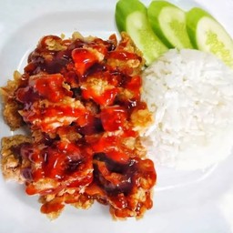 ข้าวไก่กรอบซอสเกาหลี