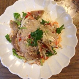 ยำวุ้นเส้นรวมมิตร