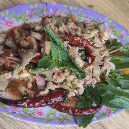 ร้านลาบสาวอุบล