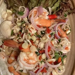 ยำตะไคร้กุ้ง