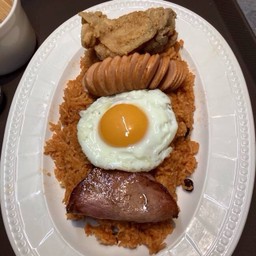 ข้าวผัดอเมริกัน(จานกลาง)