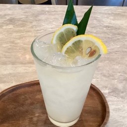 น้ำมะนาวเย็น