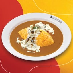 ข้าวแกงกะหรี่หน้าไข่ ครีมเห็ด