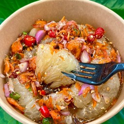 ส้มโอฉ่ำๆ ราดน้ำปลาหวาน