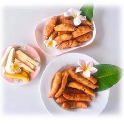 ร้านกล้วยพันแป้งสูตรธนกร ตลาดอ้อมเมือง