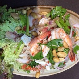 ยำวุ้นเส้นรวมมิตรโบราณ