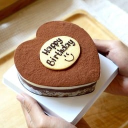 Tiramisu heart