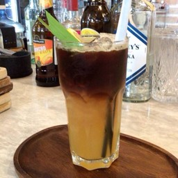 อเมริการโน่น้ำผึ้งมะนาวเย็น