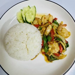 ข้าวกระเพรากุ้ง