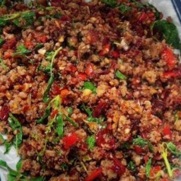 แซ่บกระเพราพริกแห้ง(สิรัญญาพาร์ค) หมู่บ้านสิรัญญาพาร์ค  ซอย 9  272/119