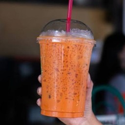 ชากาแฟหน้าศาลเจ้า