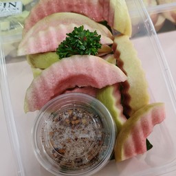 ฝรั่งเนื้อแดง