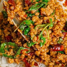 ข้าวกะเพราหมู