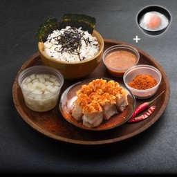 ชุดอิ่มคนเดียว(เปลี่ยนเป็นข้าวคลุกสาหร่ายเกาหลี)