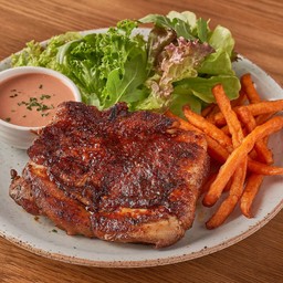 สเต็กไก่เผ็ดคู่ฟรายส์มันหวาน