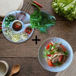 แหนมเนือง 3 ไม้ + ยำหมูยอ