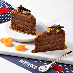 Chocolate Apricot Cake (1 piece)