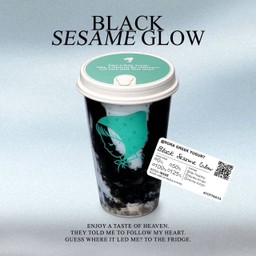 Black Sesame Glow : โยเกิร์ตปั่นงาดำ