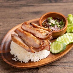 ข้าวหน้าคอหมูย่าง