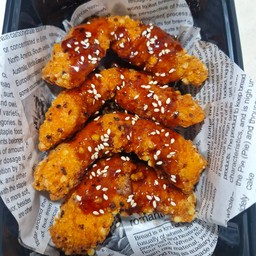 ไก่เผ็ดเกาหลี 4 ชิ้น
