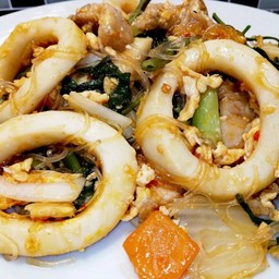 สุกี้ปลาหมึก