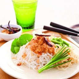 หมี่กะทิ