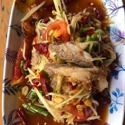 อีสานรสแซ่บ ต้นมะม่วง