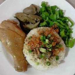 ข้าวหน้าน่องไก่