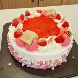 เค้กสตรอว์เบอร์รี่ 1 ปอนด์