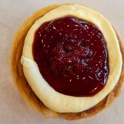 สตรอเบอรี่ครีมชีส