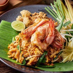 Padthai Maethongbai ผัดไทยแม่ทองใบ สยาม