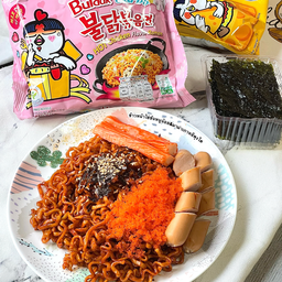 Samyang รสคาโบนาร่า ซองชมพู (ไม่รวมท็อปปิ้ง)