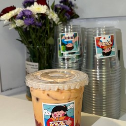 ชาไทยสตอเบอรี่นมสด