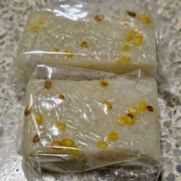 ชิ้นละ​ 5 บาท