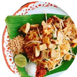 ก๋วยเตี๋ยวเรือหม้อดิน กินเส้น นางรอง