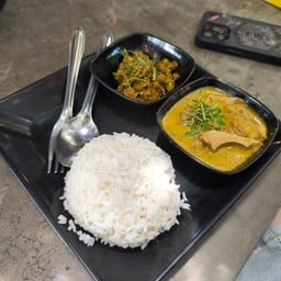 ครัวสามใบเถา