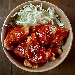 ข้าวไก่กรอบซอสหมาล่า