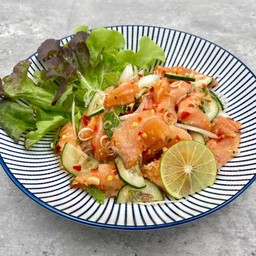 ยำแซลมอน